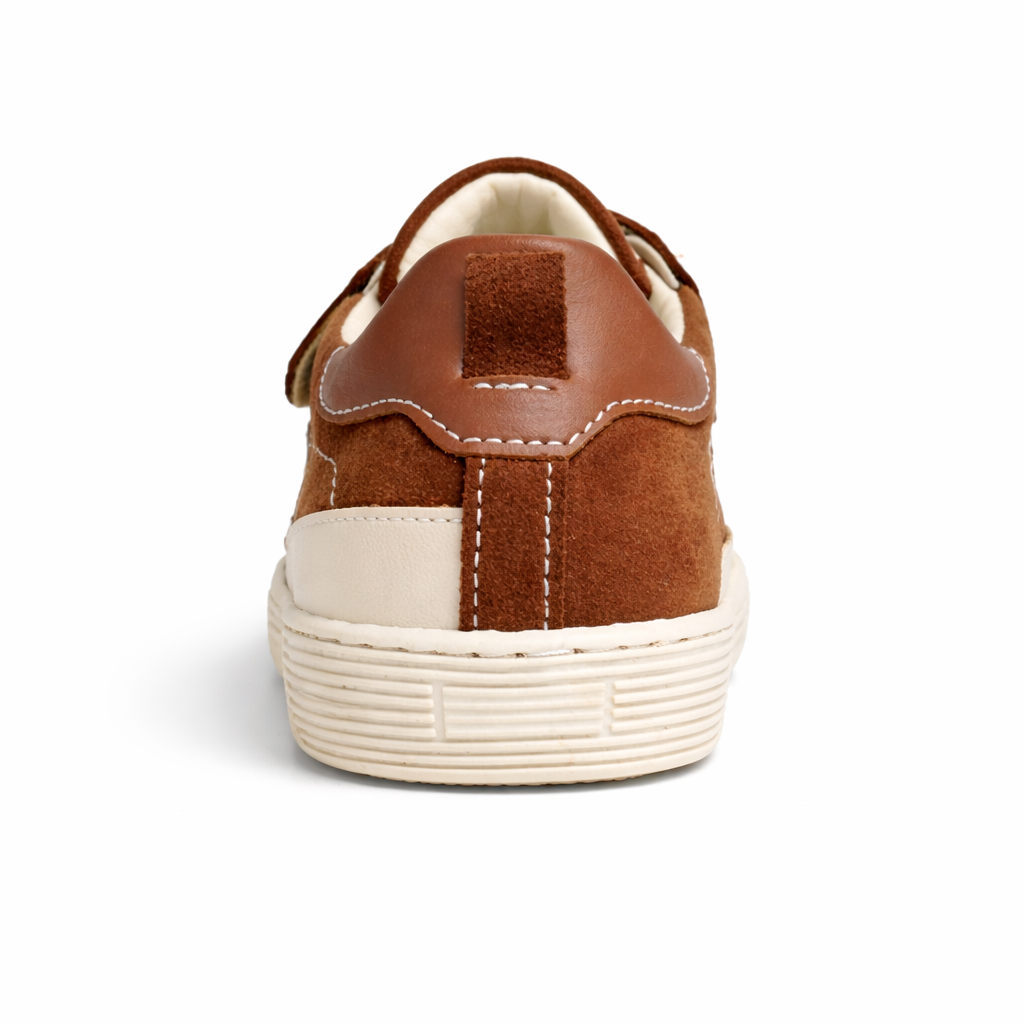 SNEAKERS 04